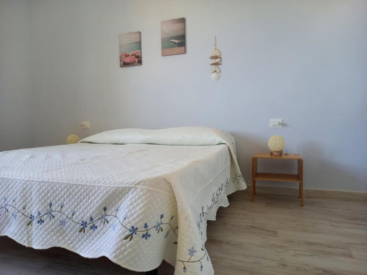 Apartamento Domo Deledda Posada  Exterior foto