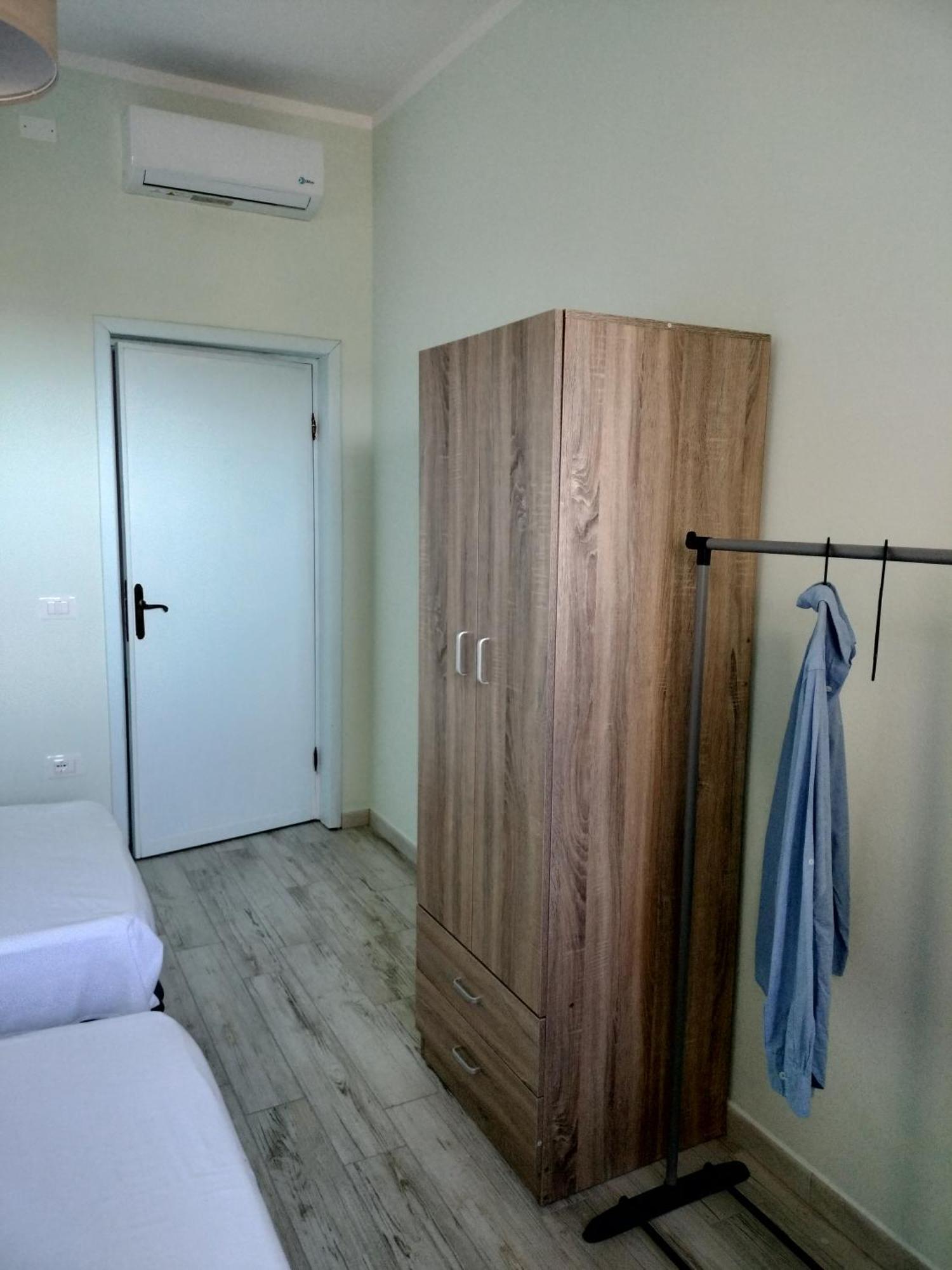 Apartamento Domo Deledda Posada  Exterior foto